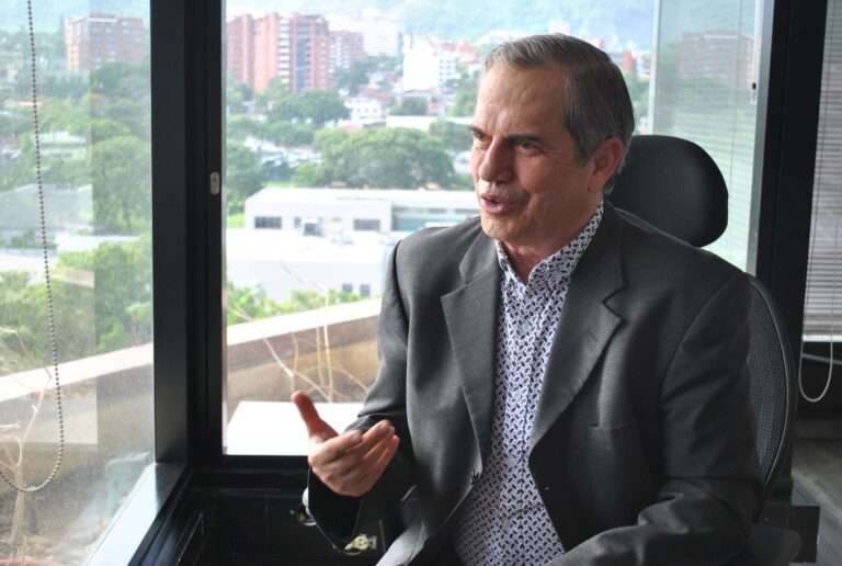 «El nuevo ciclo progresista debe ser un modelo integral y productivo»
