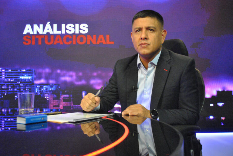 «Hay un consenso de la necesidad de reconstruir todo el aparato económico nacional»